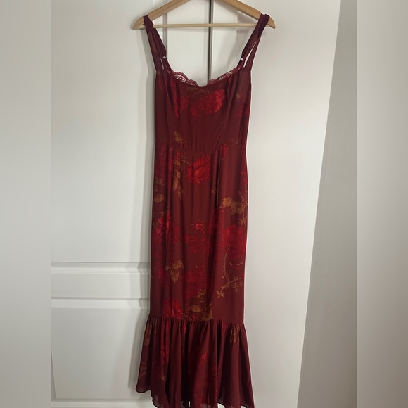 NEW Reformation Irisa Midi Dress Barcelona Border Red Floral Lace | size 6 - Picture 7 of 13